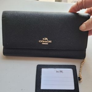 Classic Coach Leather Wallet